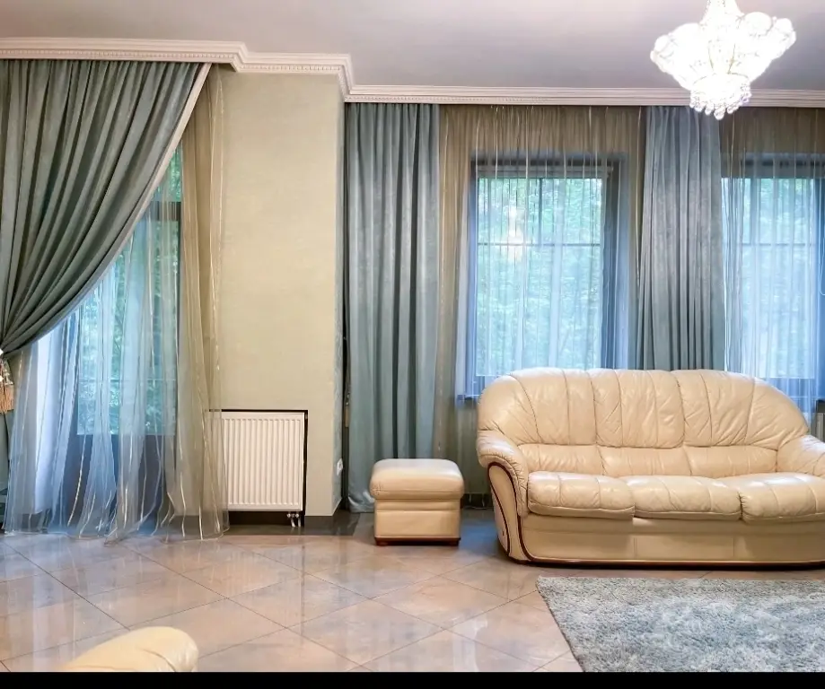 Калининград: Квартира на Огарёва 32