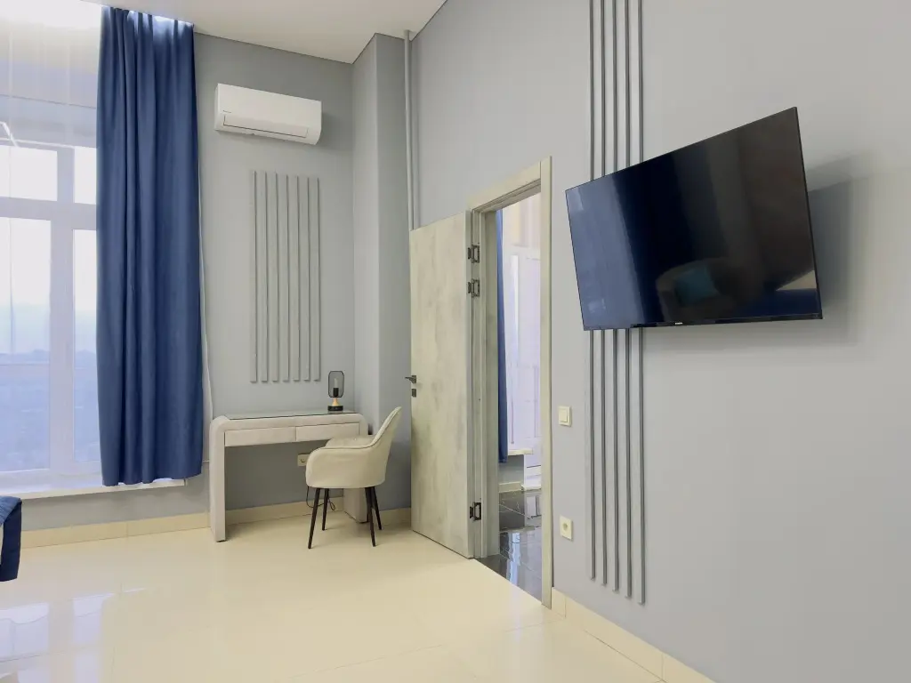 Челябинск: Апартаменты с Балконом и Красивым Видом InnHome Loft Sky