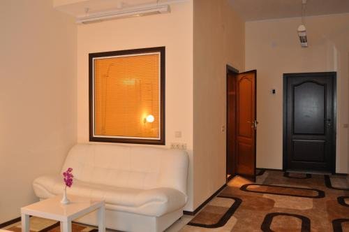 Белокуриха: Guest House Yablonevyy Tsvet