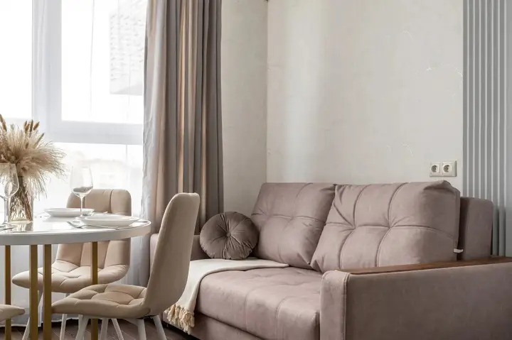 Сочи: Апартаменты Red Apartments Новая Альпика