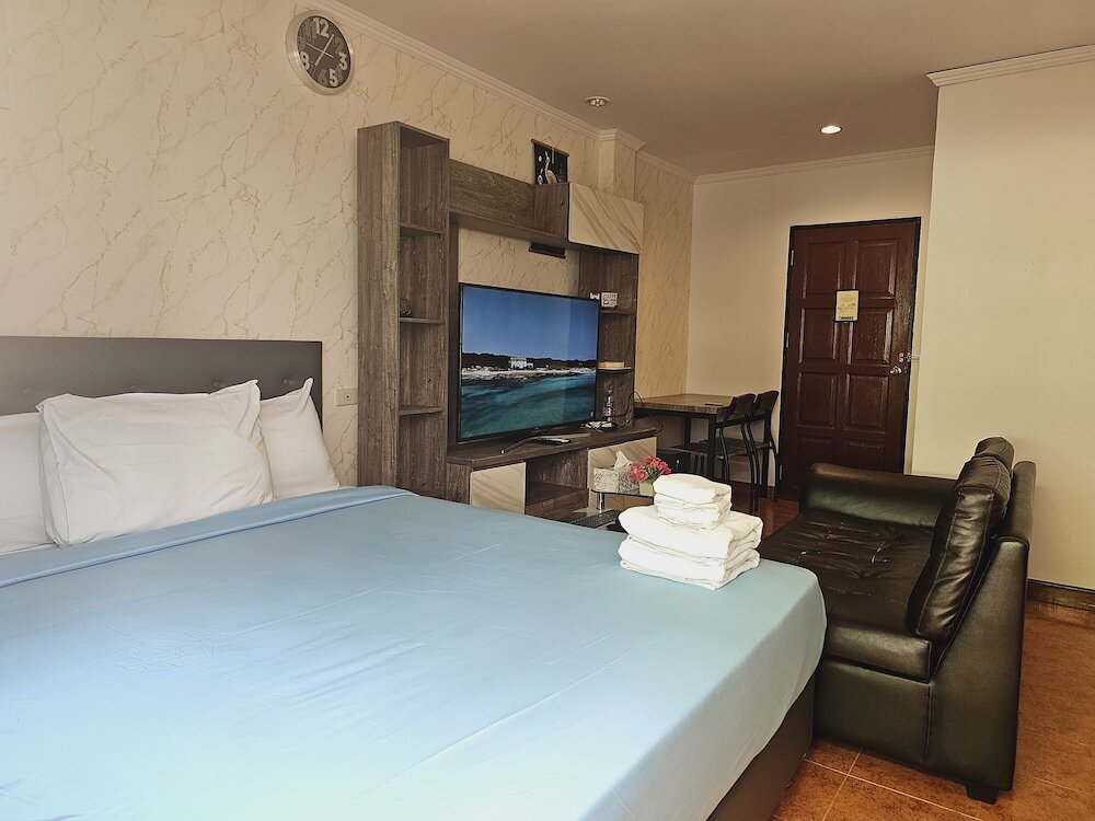 Кату: Patong Central Residence & Apartment