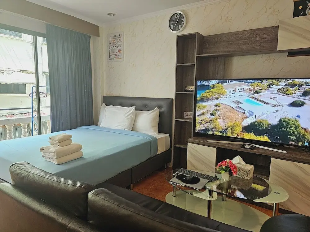 Кату: Patong Central Residence & Apartment