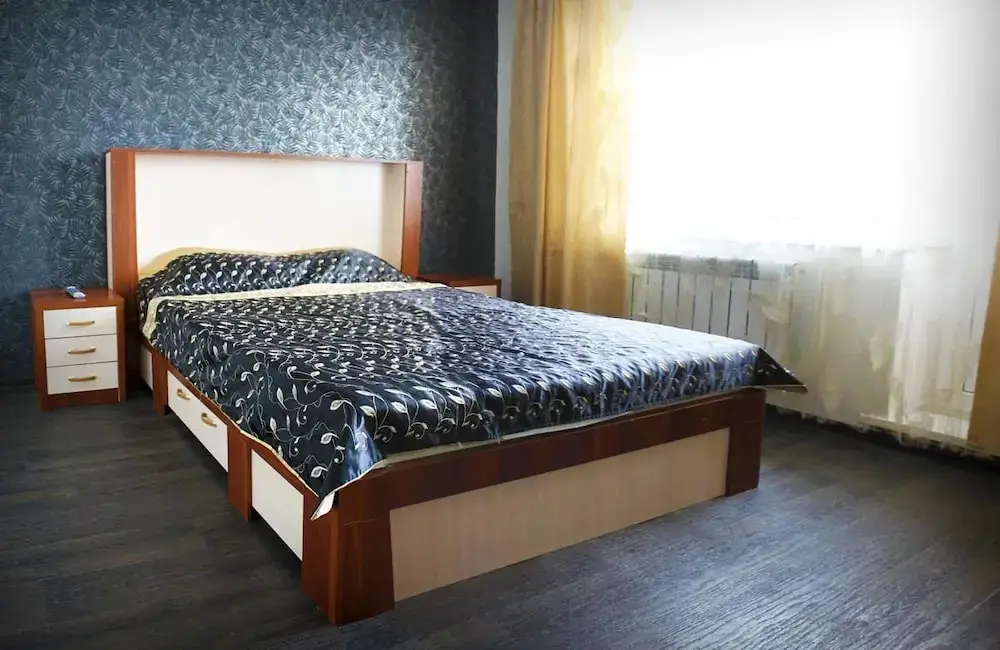 Бийск: Dobrye Sutki Apartment on Mukhacheva 250
