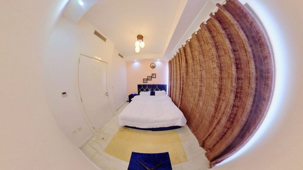 Дубай: Romantic Hideaway One Bedroom Villa