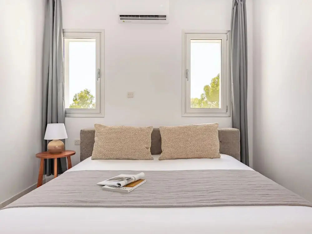 Лимассол: Sanders Cruise - Elegant Studio Apt With Balcony