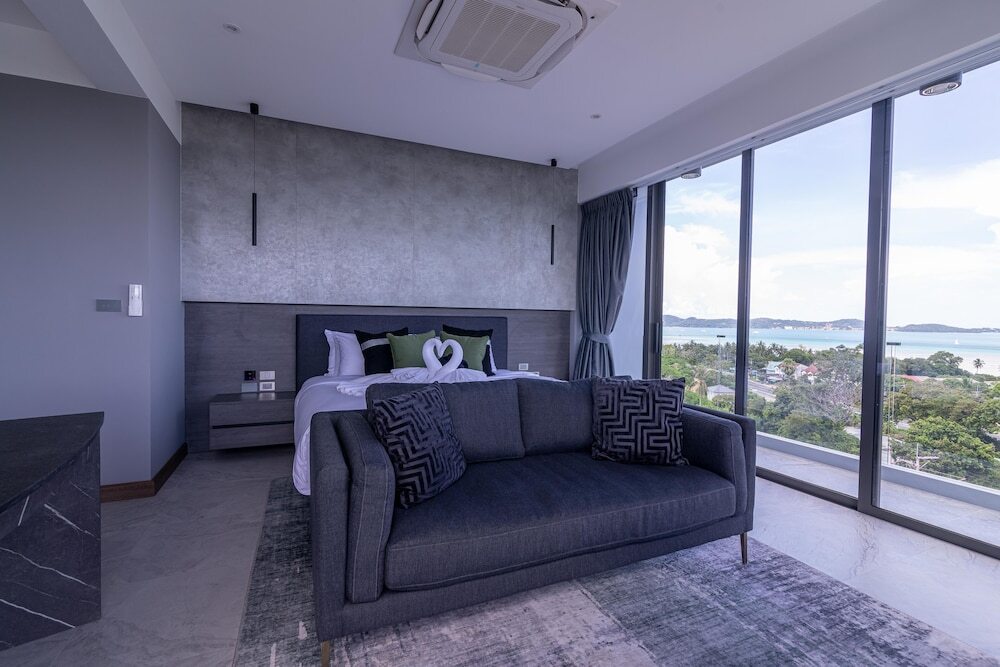 big legend 5 floors of luxury villa — фото 1