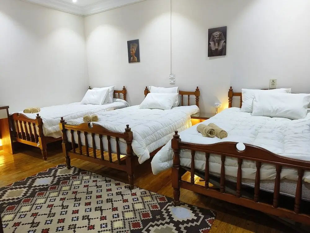 Гиза: The Pharaohs Guest House