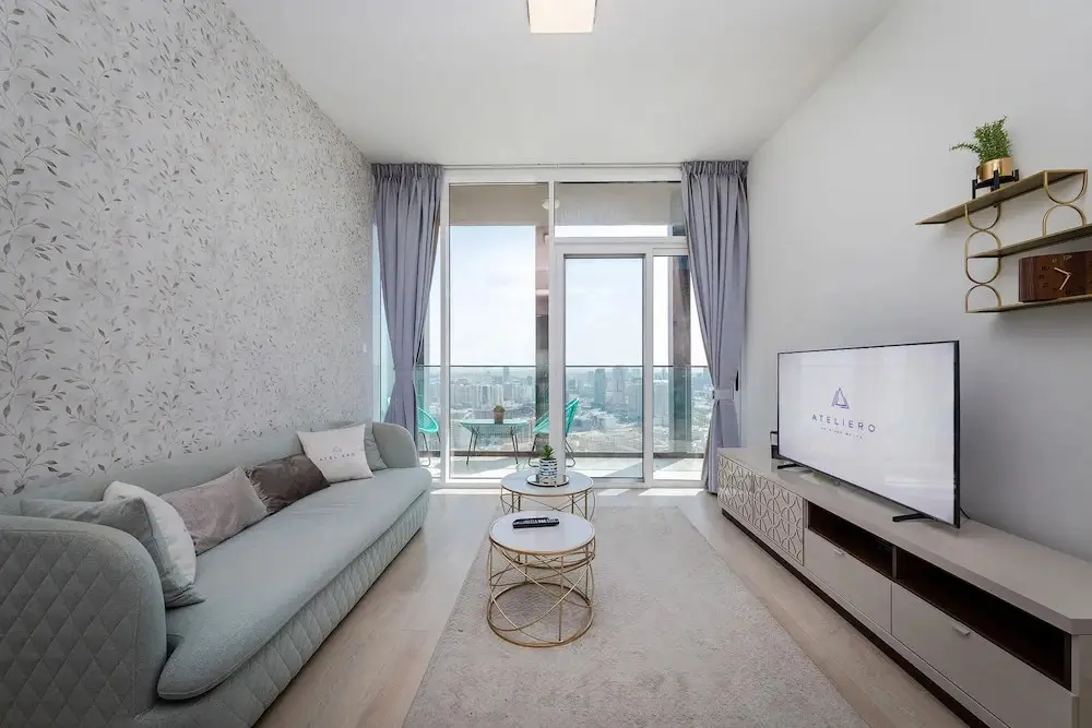 Дубай: Perfect 1BR in Bloom Tower, Dubai