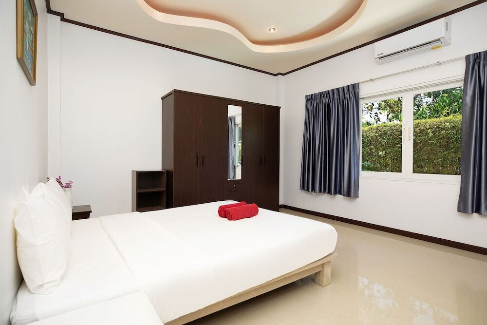 Муанг: Garden Pool Villa Olivia Near NaiHarn