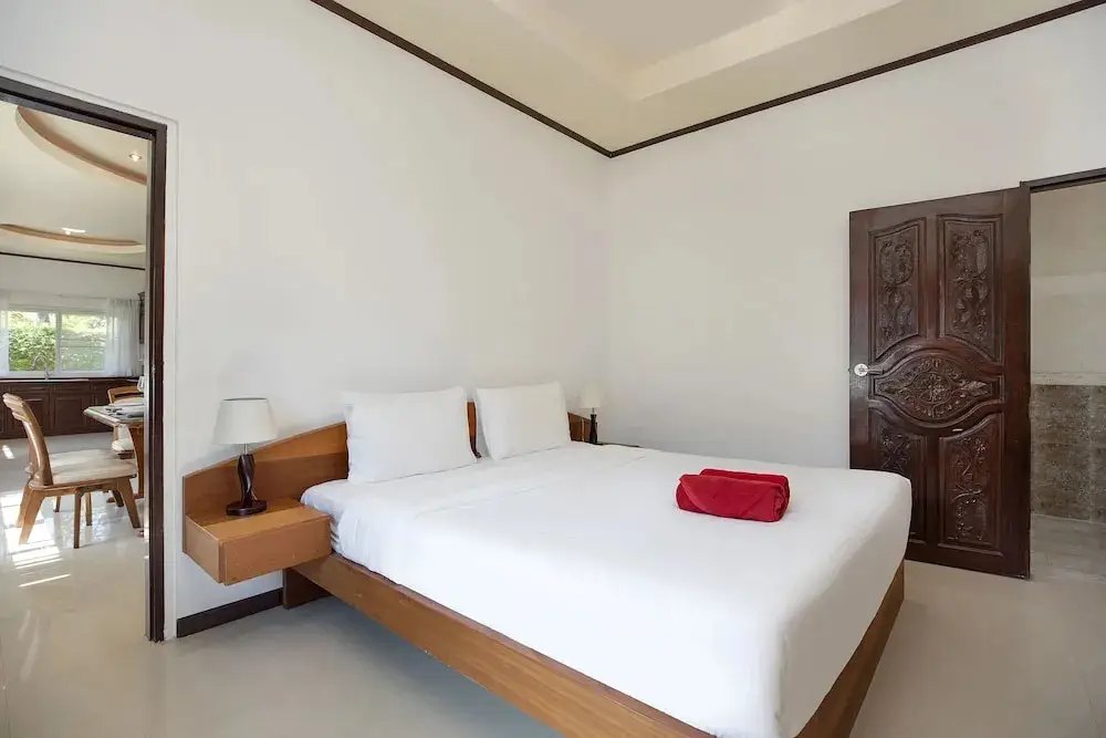 Муанг: Garden Pool Villa Olivia Near NaiHarn