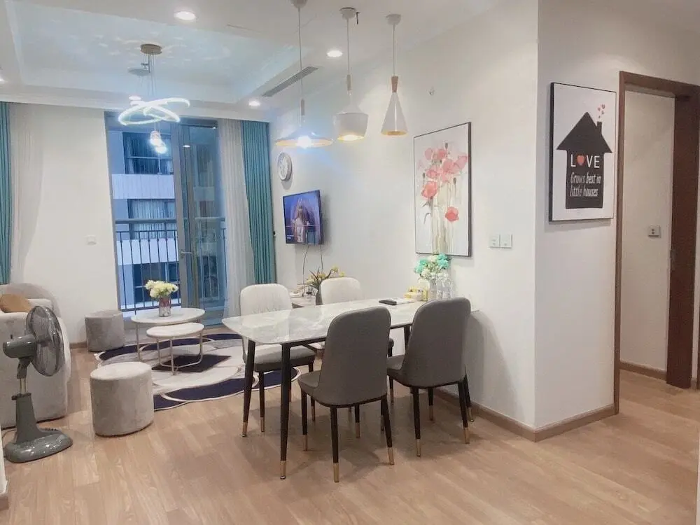 Ханой: Vinhomes Times City 2 Bedrooms Apartment