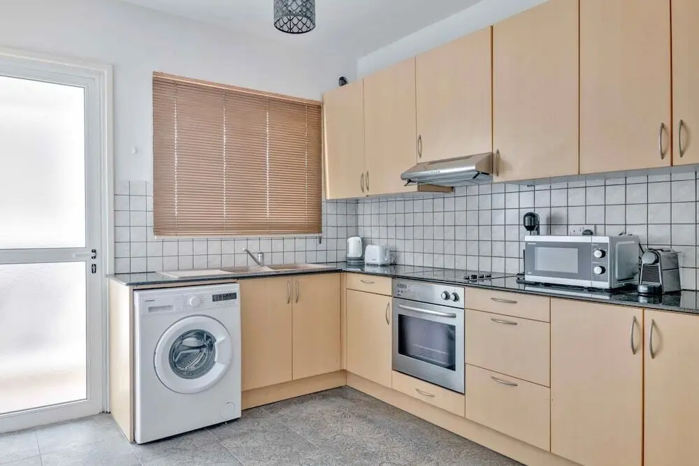 Агиа-Варвара: Phaedrus Living Modern City Flat Elpida