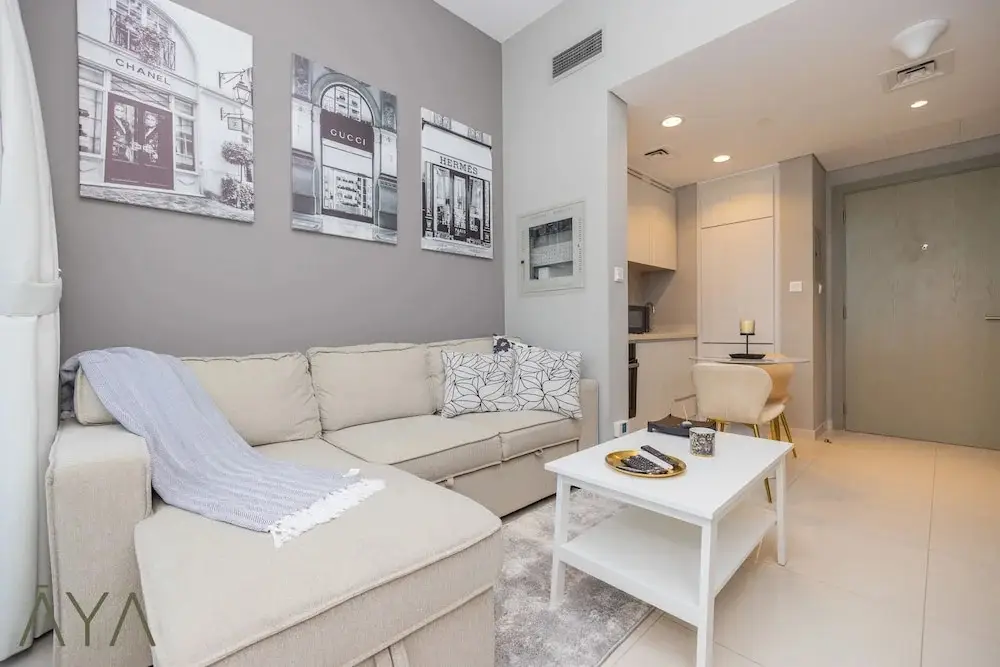 Дубай: Aya - Canal Skyline Suite/ One BR Haven at ZADA Tower