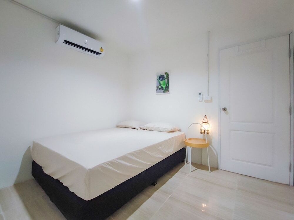 Бан Чанг: GAO Phala beachfront hostel & pool villa