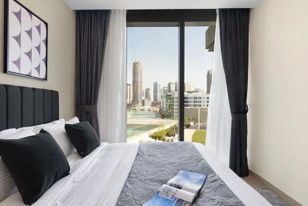 Дубай: Silkhaus Cozy Marina View Pool Gym Near JBR