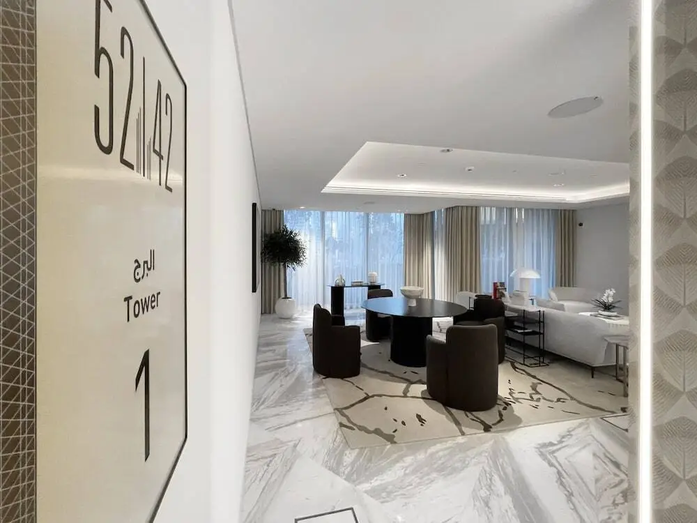 Дубай: Silkhaus Cozy Marina View Pool Gym Near JBR