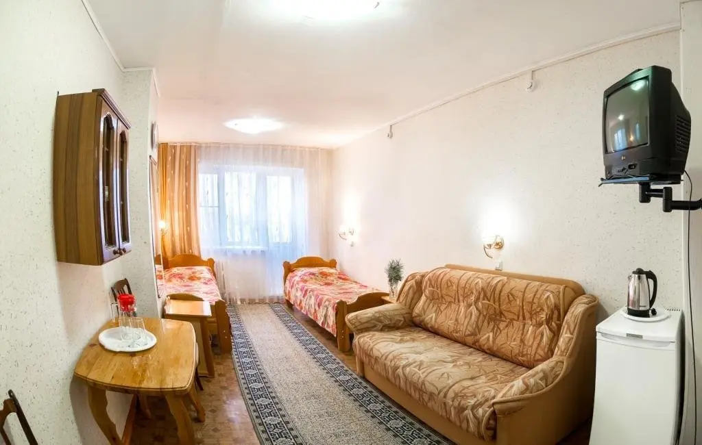 Стан-Бехтемир: Sanatoriy Rassvety nad Biey