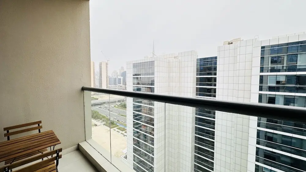 Дубай: Upscale Studio Apartment Palm View with Big Balcony Free Parking by Belvilla