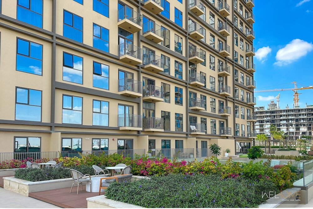 WelHome - Contemporary 1BR at Dubai Hills Estate — фото 1
