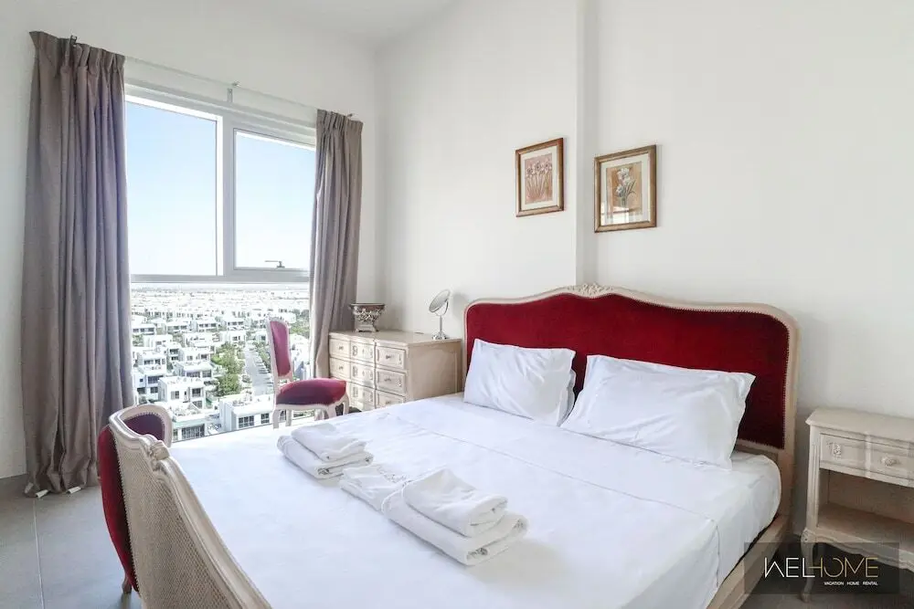 Дубай: WelHome - Contemporary 1BR at Dubai Hills Estate