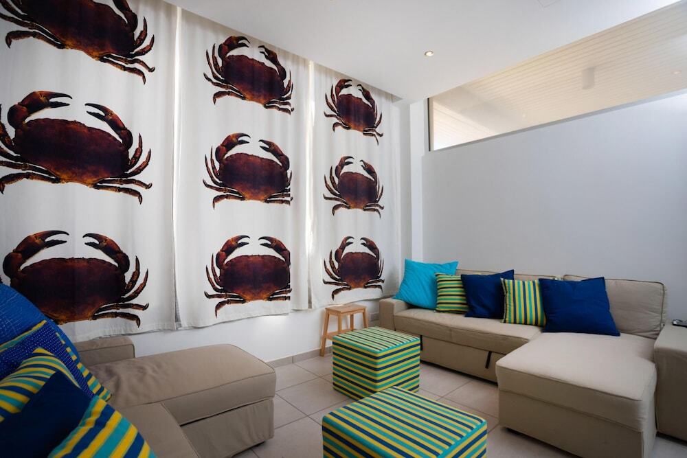 Агиос Тихонас: Athenaeum Beach Studio