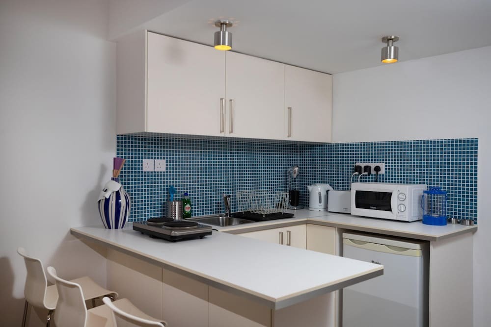 Агиос Тихонас: Athenaeum Beach Studio