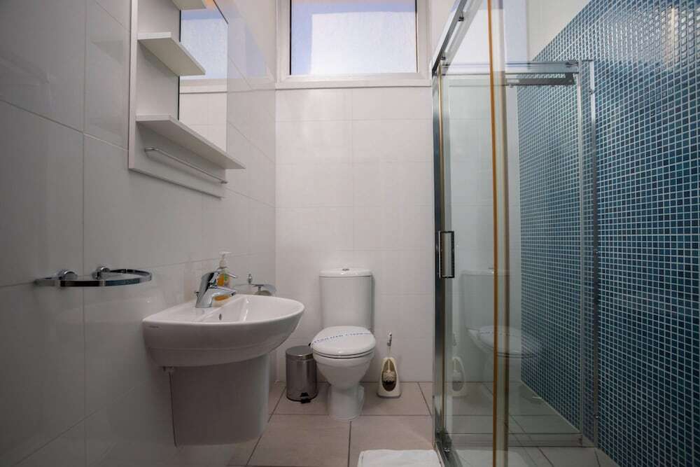Агиос Тихонас: Athenaeum Beach Studio