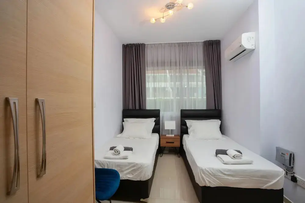 Гермасойя: Bay View Gardens Apt 1