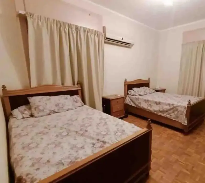 Каир: Garden city Nile view apartment