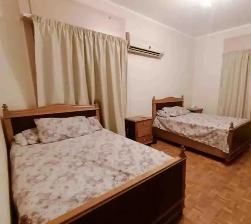 Каир: Garden city Nile view apartment
