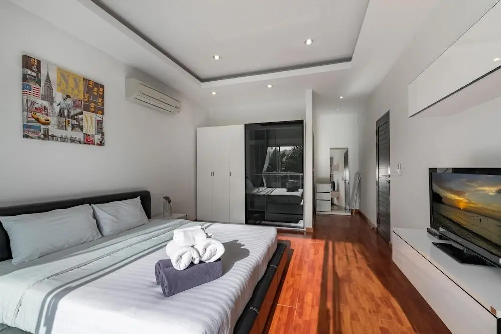 Муанг: Trixie Town House Unit 2