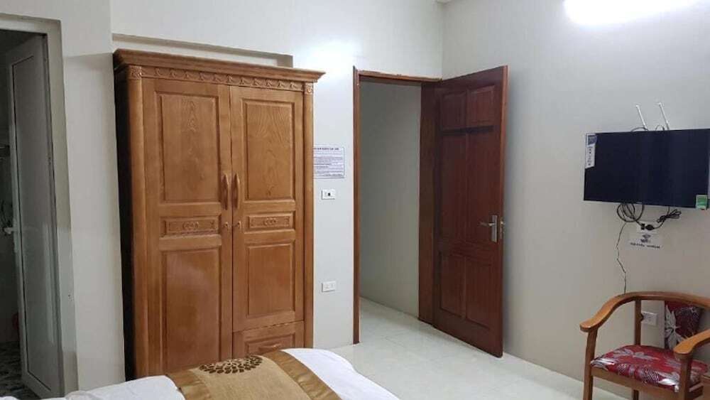 carousel image 5