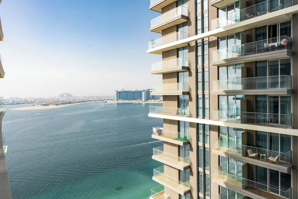 Stayis-Emaar Beach front View 1 BR suite — фото 1