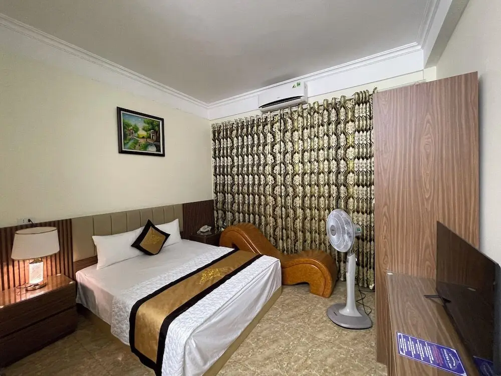 Ханой: Phuoc Thinh Hostel HN - by Bay Luxury