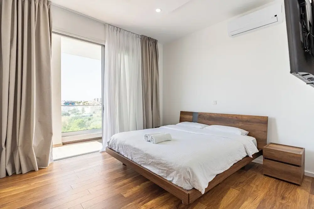 Лимассол: YAMAS Urban Living Pool Penthouse Marvel