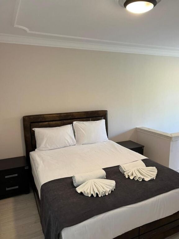 Алсанджак: Private House With Common Pool in Kyrenia