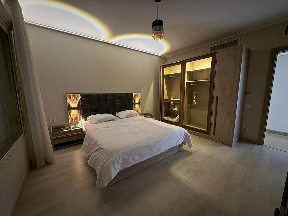 Город 6-го октября: Penthouse with roof-amberville-NEWGIZA