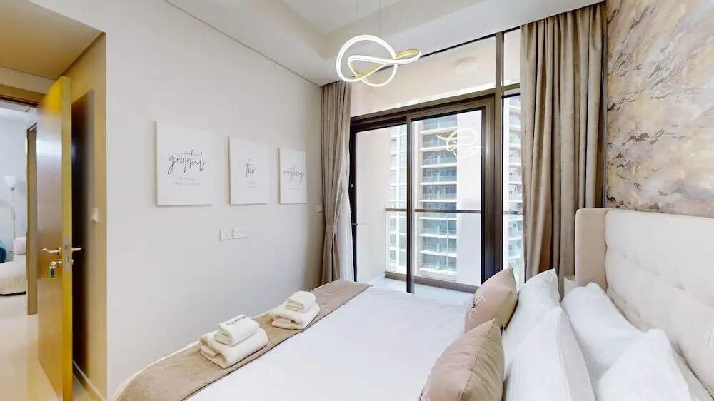 Дубай: Primestay - 2BR in Aykon City - Dubai