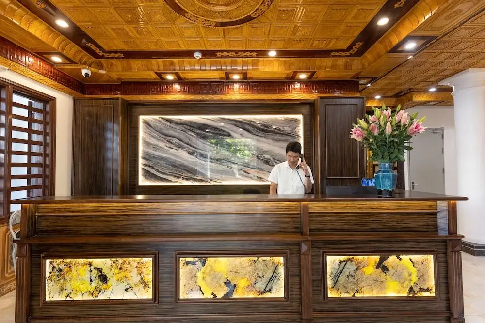 Ханой: Royal Hotel - Sai Dong - Long Biên