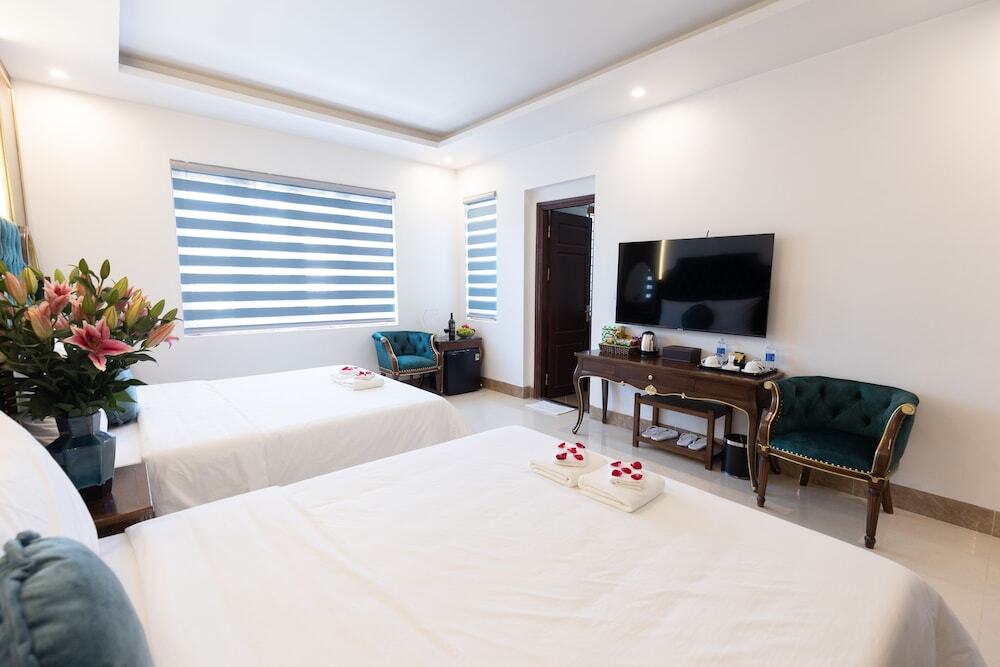 Ханой: Royal Hotel - Sai Dong - Long Biên