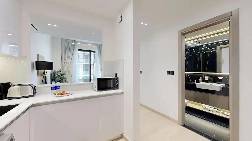 Дубай: Primestay - 1BR in Binghatti Nova - JVC