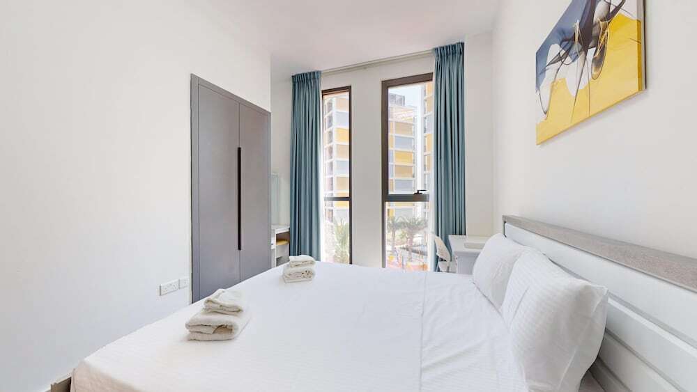 Дубай: Primestay - 2BR Plus Maids Room -midtown