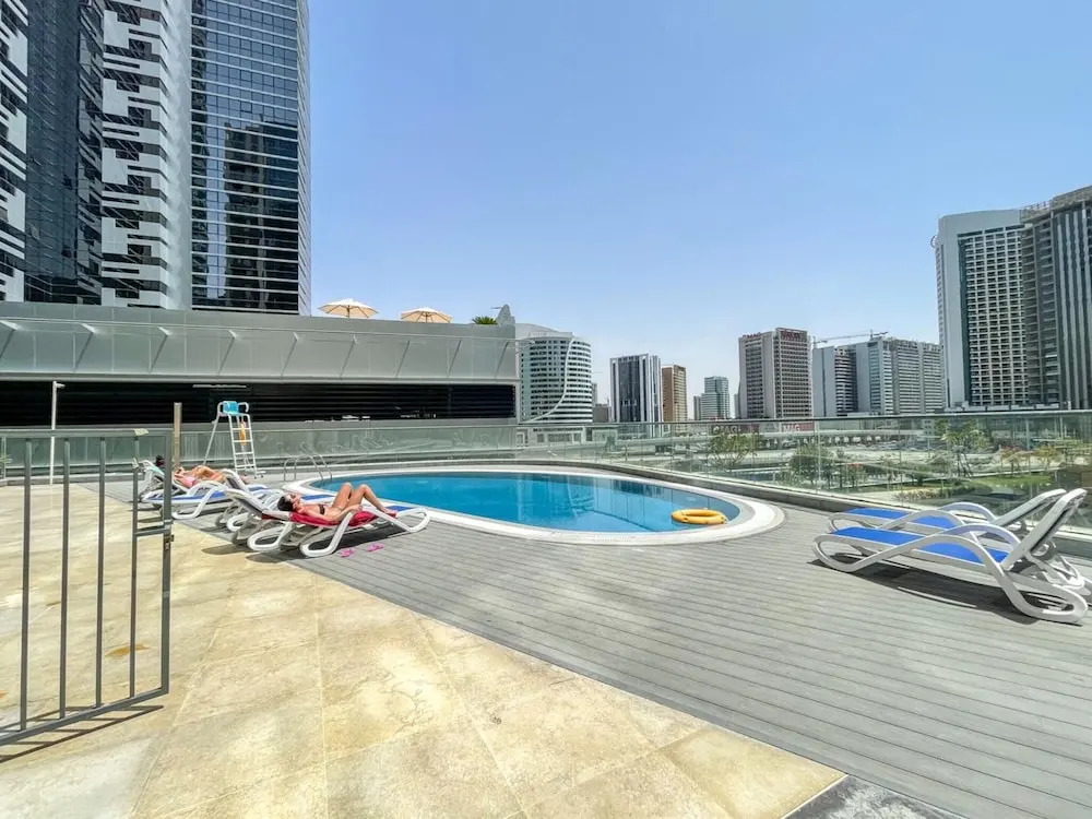 Cosy 2BR Burj Khalifa Gym/pool by Belvilla — фото 1