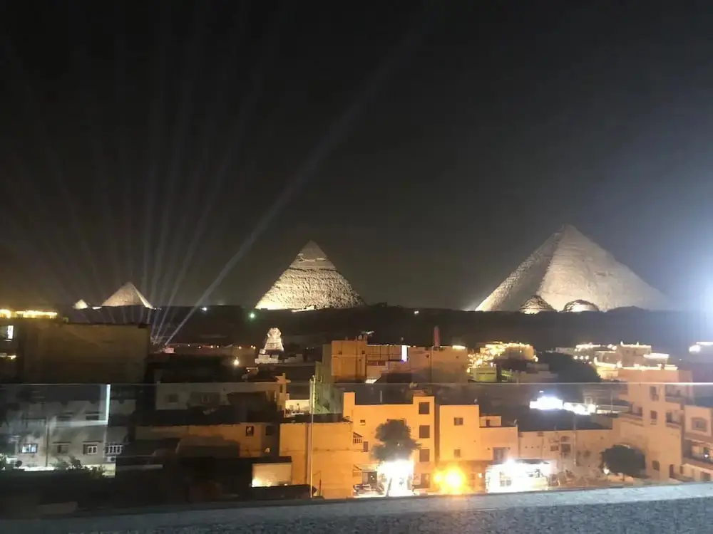 Middle East Pyramids View — фото 1