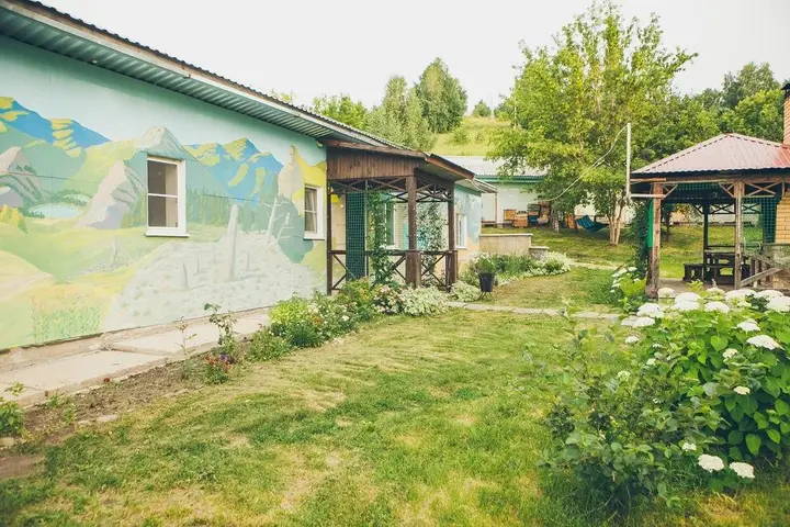 Белокуриха: Usadba Medovay