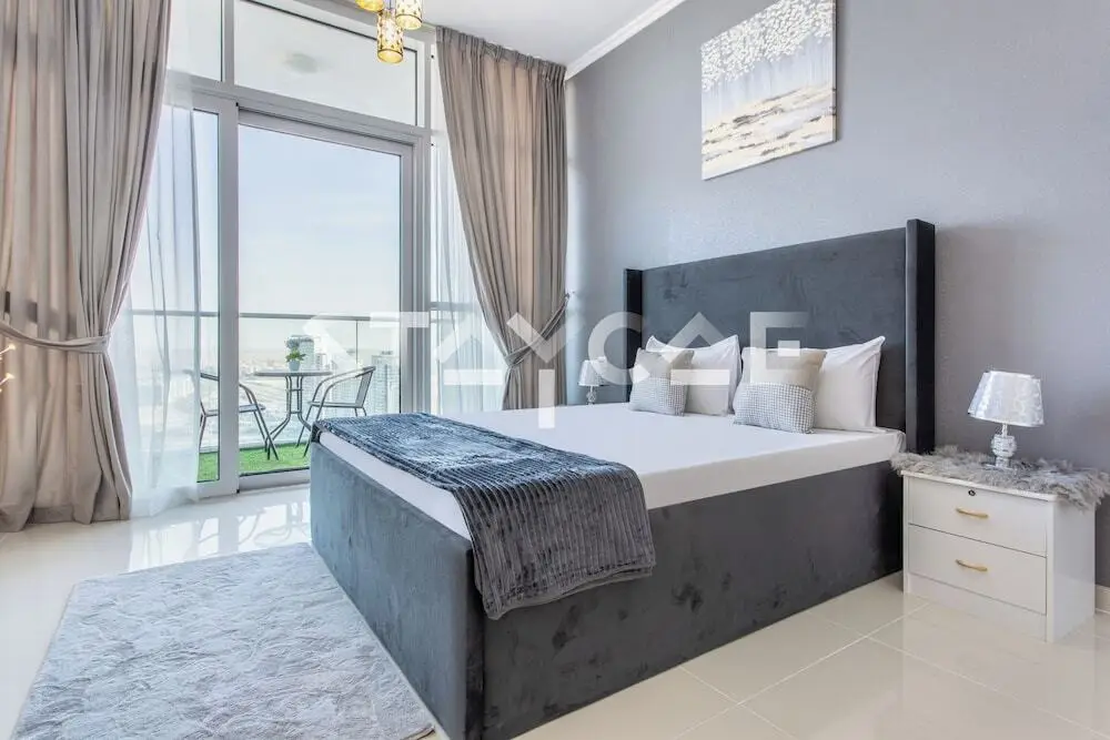 Дубай: Staycae Holiday Homes - Carson Tower