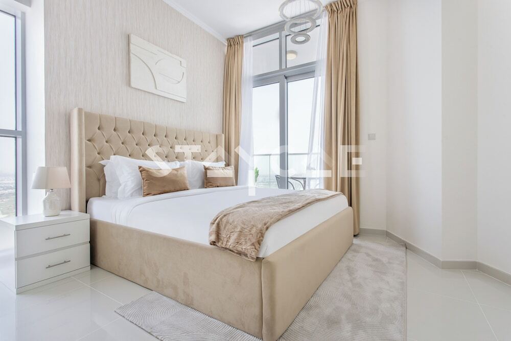 Дубай: Staycae Holiday Homes - Carson Tower