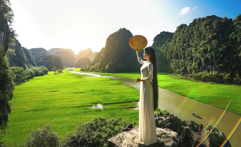 Хоа Лу: TamCoc Metoo Homestay with Kitchen & Bar