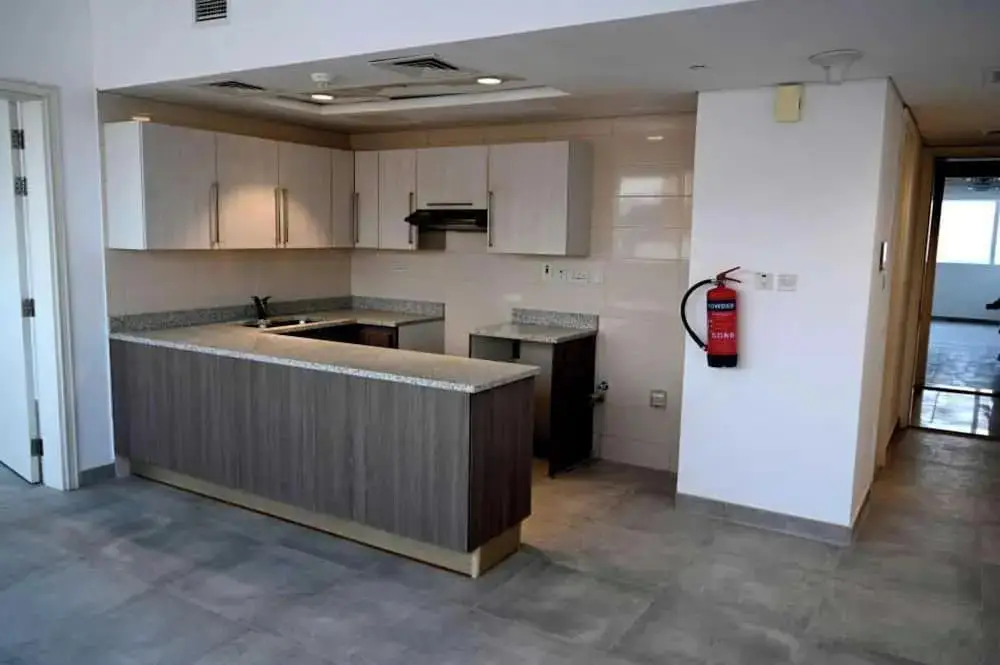 Абу-Даби: Cozy 1 BHK Apartment in Palette Tower in Tourist Club Area