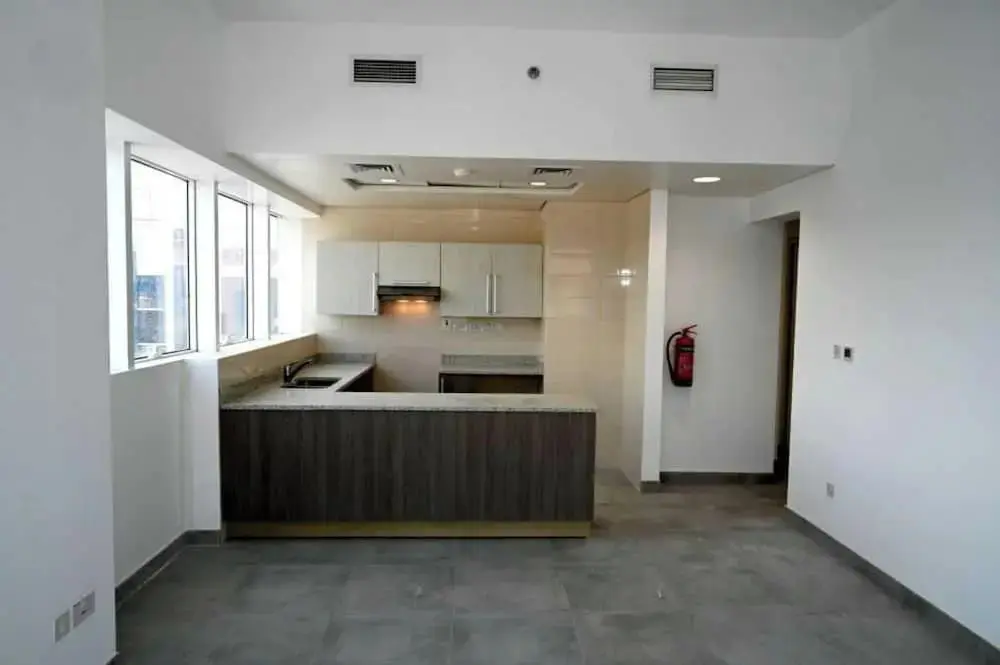 Абу-Даби: Cozy 1 BHK Apartment in Palette Tower in Tourist Club Area